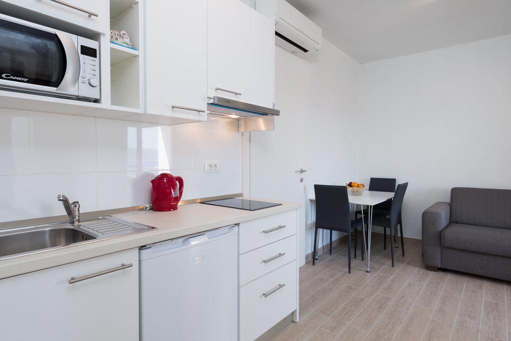 Apartments Panorama Lokva Rogoznica Eksteriør billede